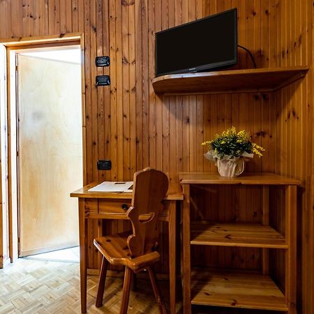 Hotel Le Campagnol Champoluc Εξωτερικό φωτογραφία
