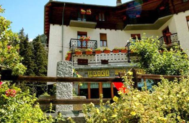 Hotel Le Campagnol Champoluc Εξωτερικό φωτογραφία