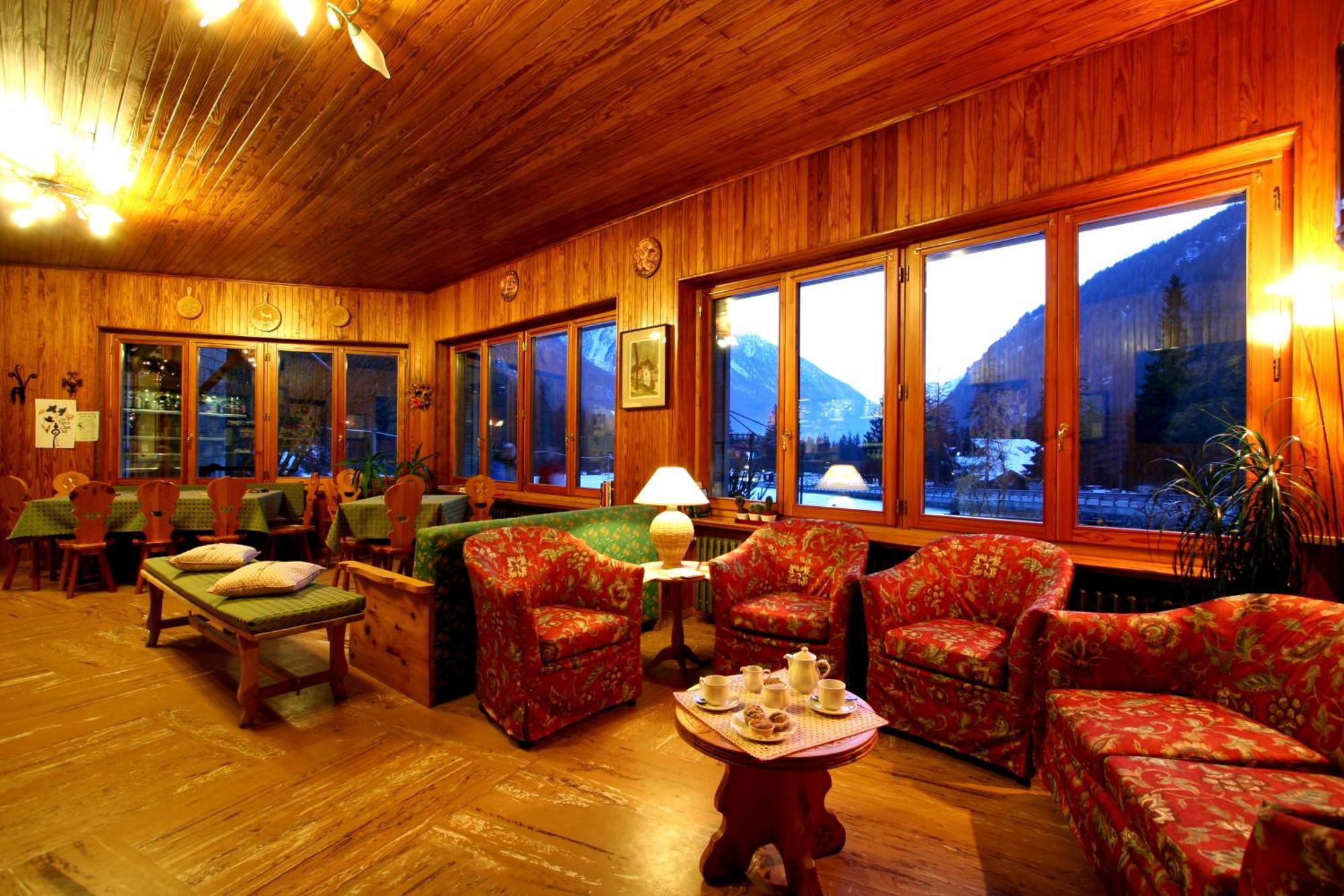 Hotel Le Campagnol Champoluc Εξωτερικό φωτογραφία