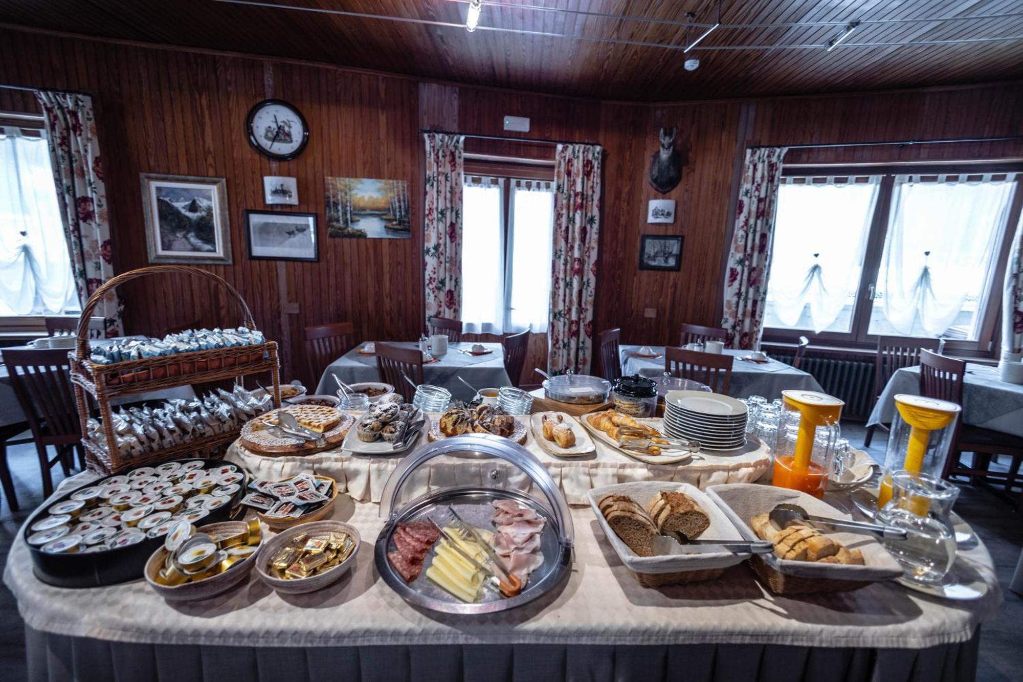Hotel Le Campagnol Champoluc Εξωτερικό φωτογραφία