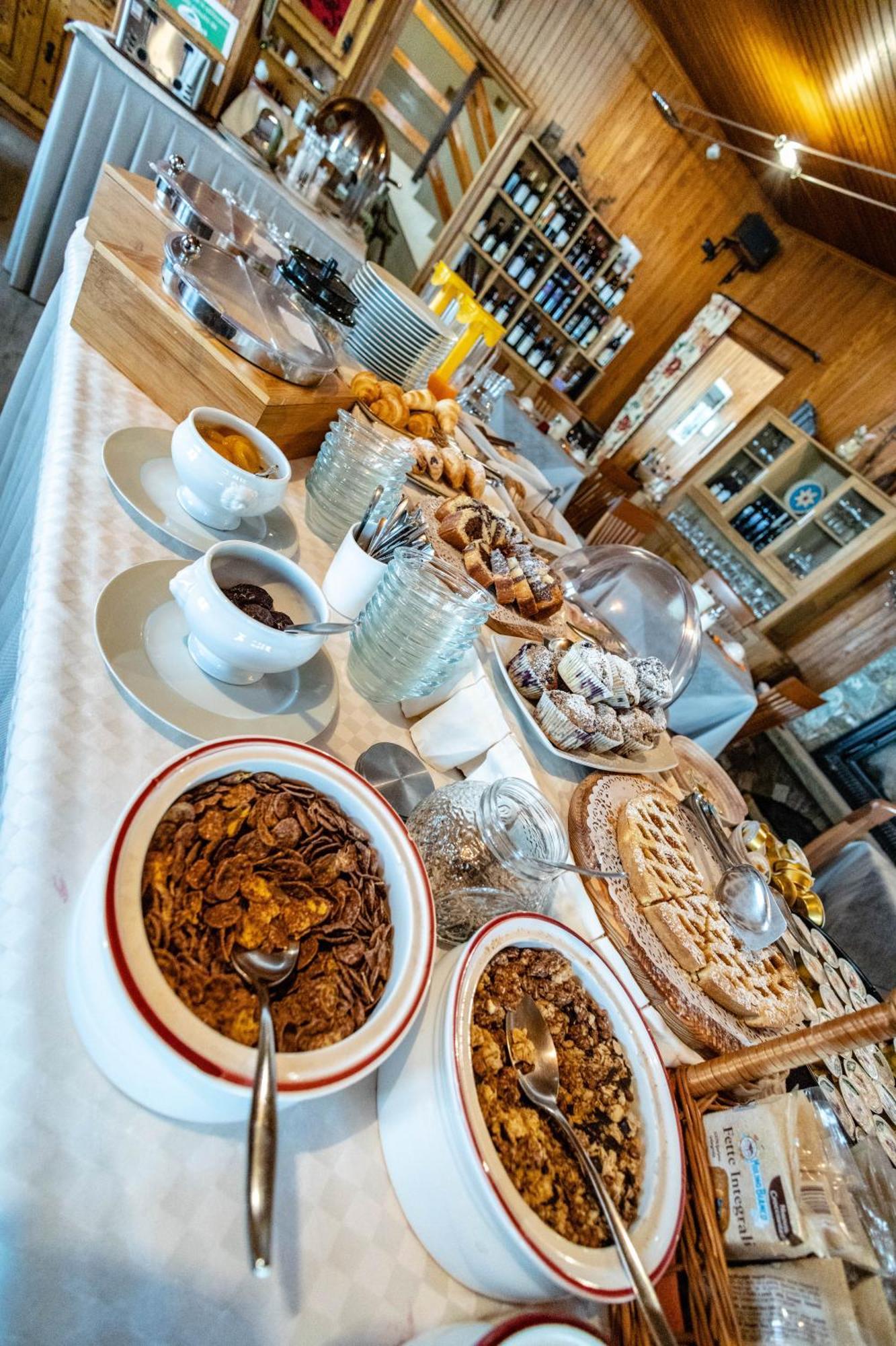 Hotel Le Campagnol Champoluc Εξωτερικό φωτογραφία
